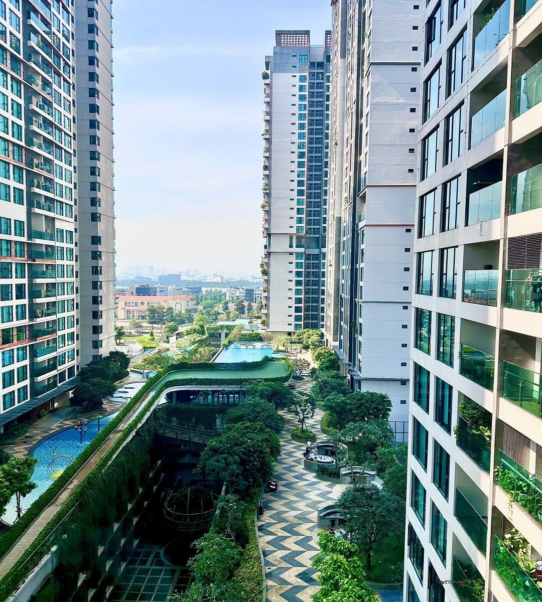 Feliz En Vista (Thạnh Mỹ Lợi) & Lumiere Riverside (Thảo Điền) — hai chuẩn 'đáng sống' đang giữ nền giá.